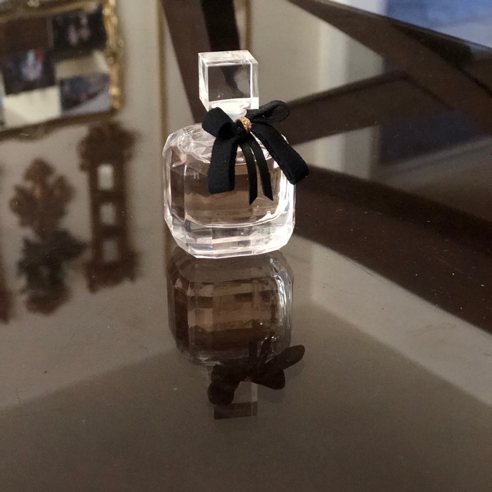 Elegant Miniature Yves Saint Laurent Eau de Parfum